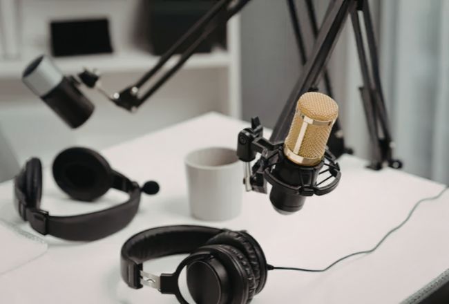 podcasting without showing your face